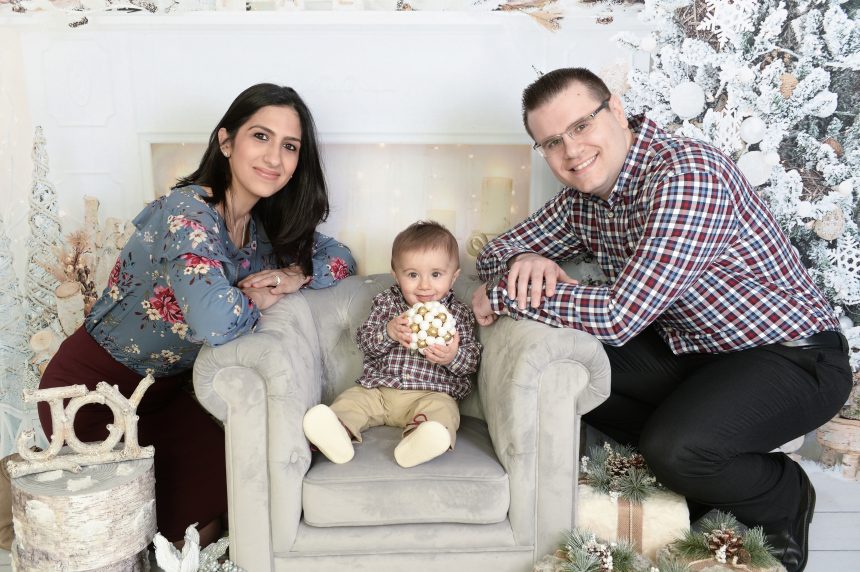 NYC Studio Christmas Sessions NYC Studio Christmas Sessions, holiday photos Staten Island, family photography Staten Island, holiday portrait studio near me