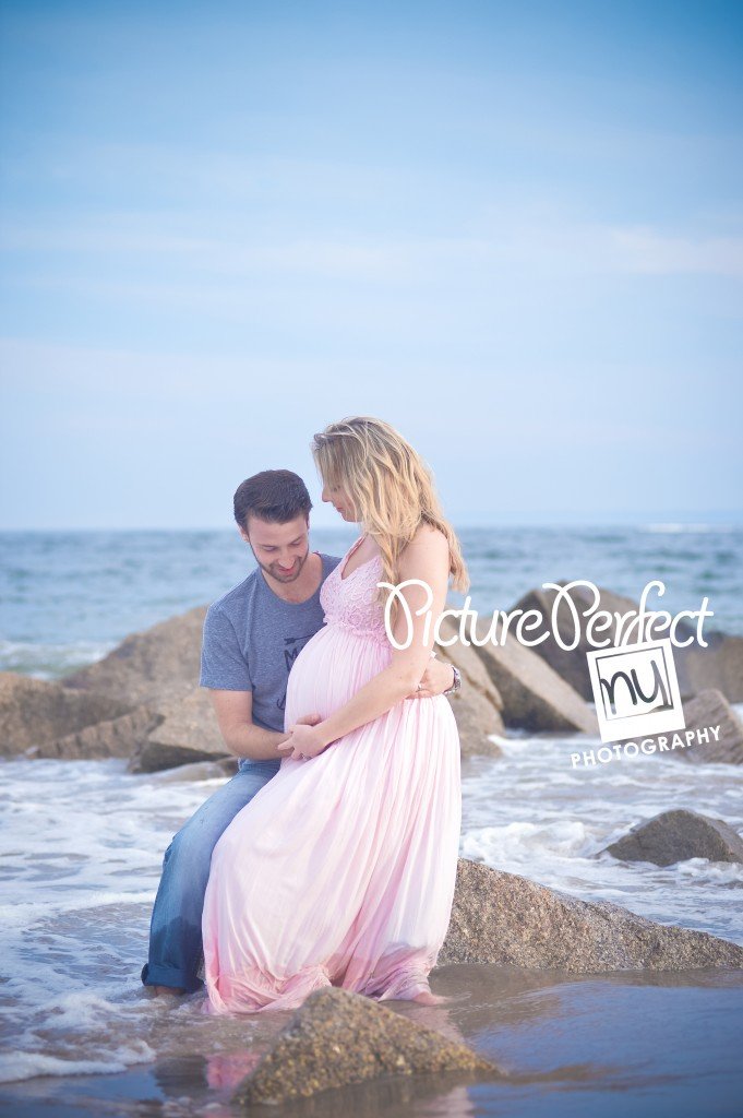 Maternity Beach Session | Brooklyn Photographer | Pictuere Perfect NY Photography