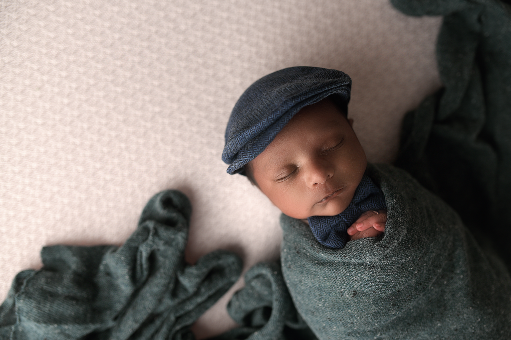 Newborn Photographers In NYC