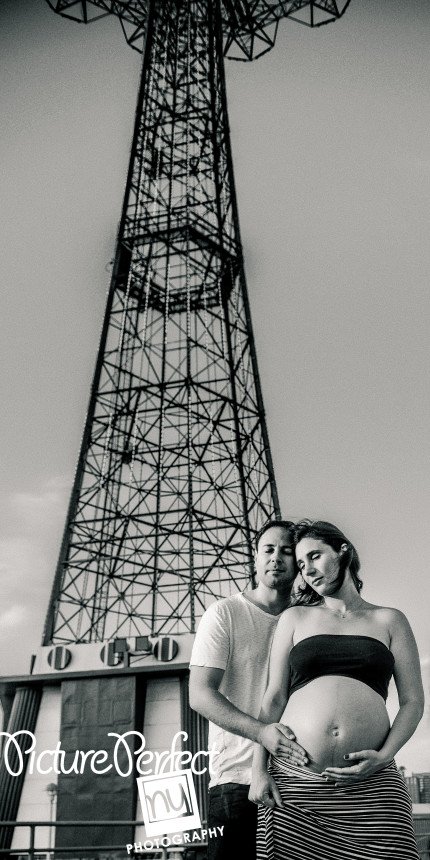 Coney Island Brooklyn Maternity Beach Session