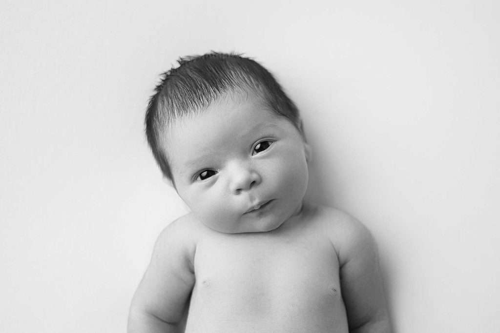 nyc newborn photographer