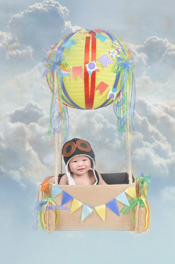 child photographer nyc 9months baby boy hot air baloon