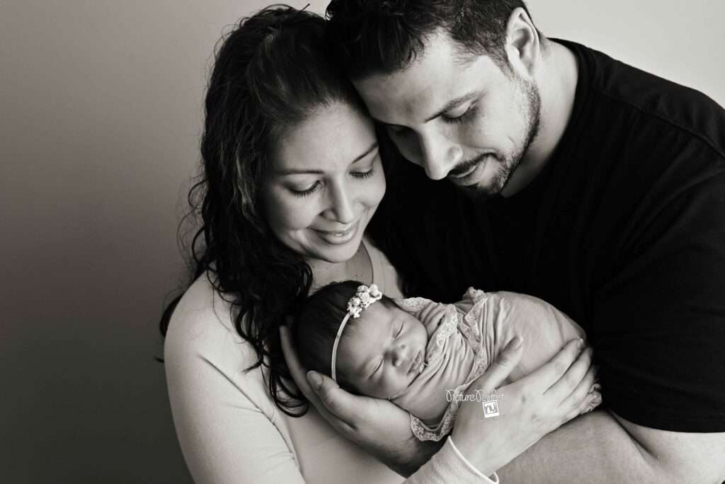 family photographer NYC, get family pictures taken Brooklyn NY, best NYC family photographer, family photography near me, family portraits New York City