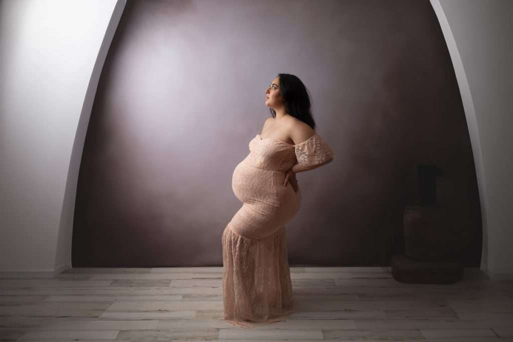 Maternity Pose looking into the future